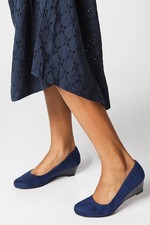 Good For The Sole Navy Court