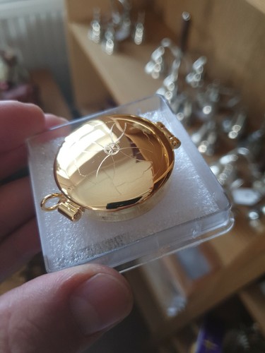 Small brass pyx - brass, come