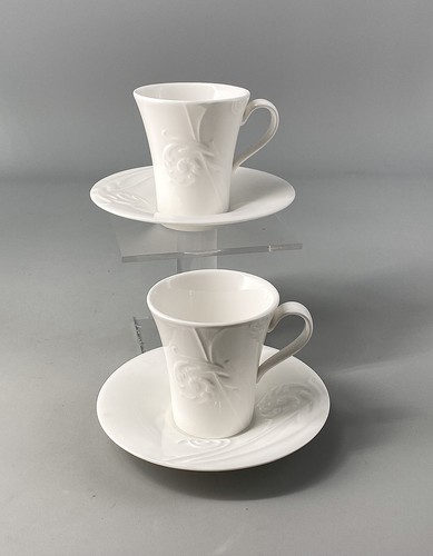 Wedgwood nature embossed pair - embossed,