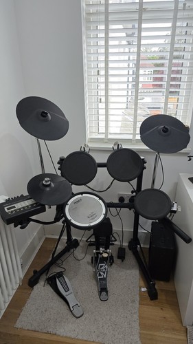 Roland drums 3 - roland, v-drums