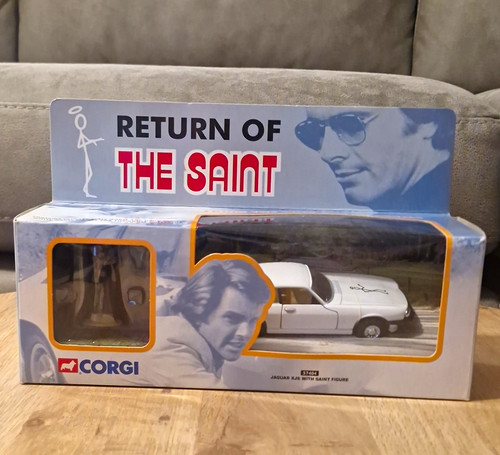 Corgi return the saint - corgi,