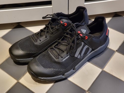 Adidas five ten - adidas,