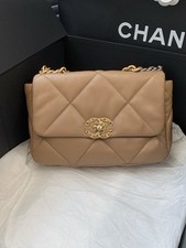 Chanel 23B small 19 bag