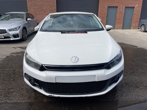 2011 volkswagen scirocco - 2011,