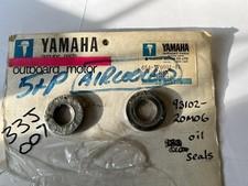 2 x YAMAHA OEM OUTBOARD MOTOR oil seals 93102-20m06 5hp air cooled