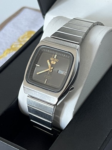 Seiko 7019 530a black - 7019,