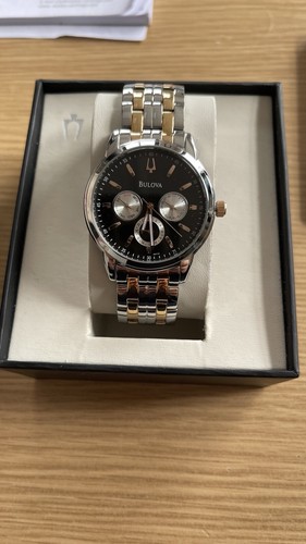 Pre owned bulova men - bulova, men’s