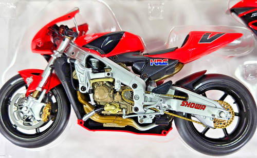 Minichamps valentino rossi - minichamps,