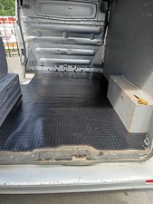 FOR VAUXHALL VIVARO SWB 2001-13 PLYWOOD FLOOR + BOXED ARCHES TAILORED RUBBER MAT