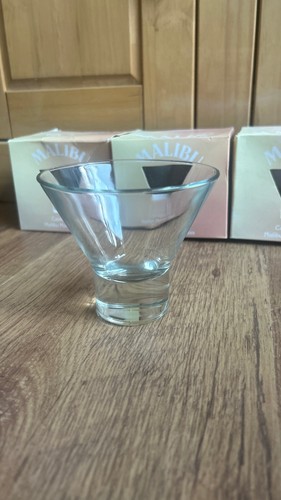 Malibu martini glasses - x3,