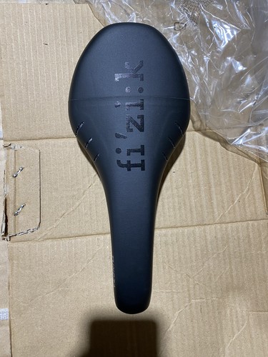 Black fizik m5 tundra - black,
