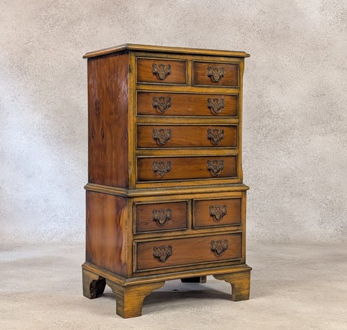 Vintage georgian style - georgian, yew