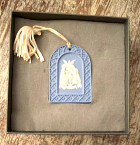 Wedgwood blue jasperware - wedgwood,