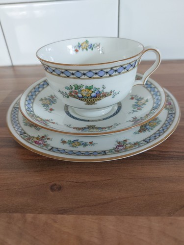 Royal doulton strathmore - royal,