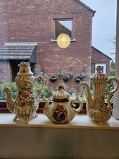 Capodimonte Teapots. Set Of 3
