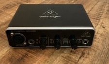 Behringer UMC22 U-Phoria USB Audio Interface 2x2 with Mic Sound Preamp + USB