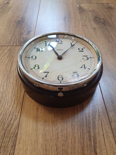 Vintage smiths flip - smiths, front