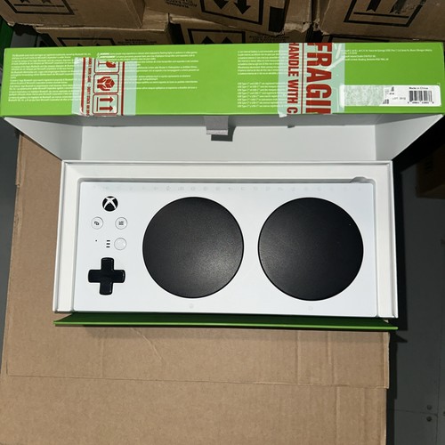 Xbox adaptive controller - ,, used