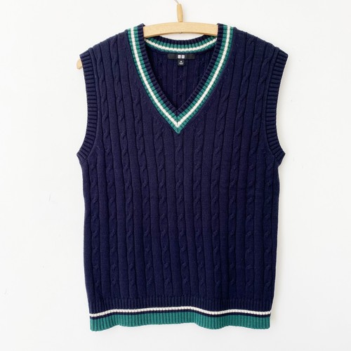 Uniqlo navy cricket - cricket, knit