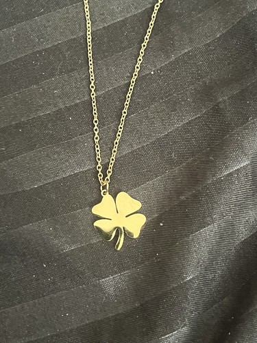 Gold tone four leaf clover - ⁠gold,