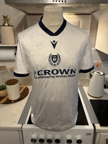 Rare dundee football shirt - rare,