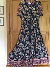 Beautiful Stella Morgan Maxi Dress 16 , Superb Condition. With Pockets.