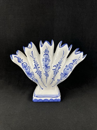 Vintage tulip bud - 5, vase