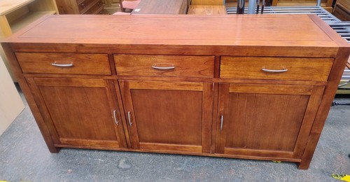 Stunning large solid cherry