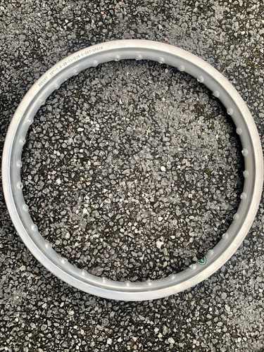 Akront hole wm1 alloy - 19”,