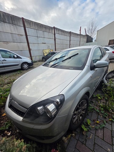 Vauxhall astra sri mk5 - xp,