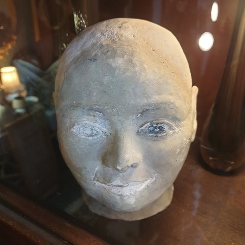 Original stone head - , sculpture