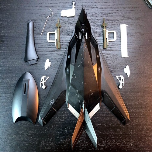 F117 stealth bomber - us,