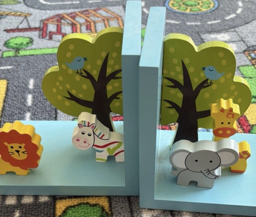 Wooden safari animal bookends - safari,
