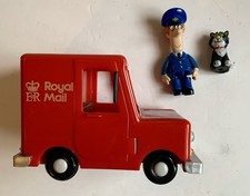 Vintage Postman Pat 2003 Post Van With Postman Pat And Jess The Cat Figures