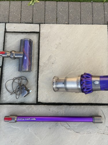 Dyson cyclone v10 animal - dyson,