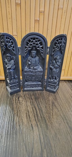 Vintage chinese resin - resin, carved