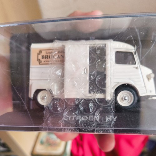 Citroen van louis - louis, la