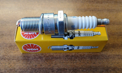 Spark plug for honda outboard - plug,