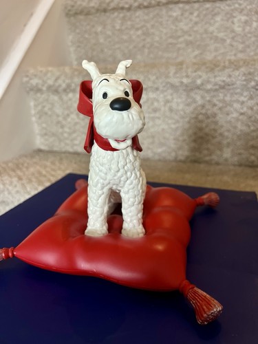 Tintin moulinsart resin - moulinsart,