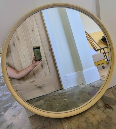 Round wall mirror 67cm