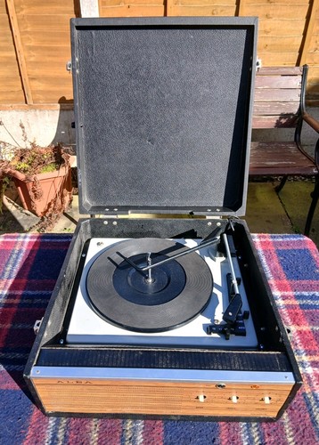 Alba portable record player - alba,