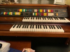 1970`s Lowrey genie 98 