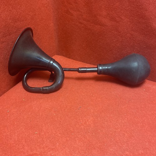 Vintage bulb horn classic - vintage, car