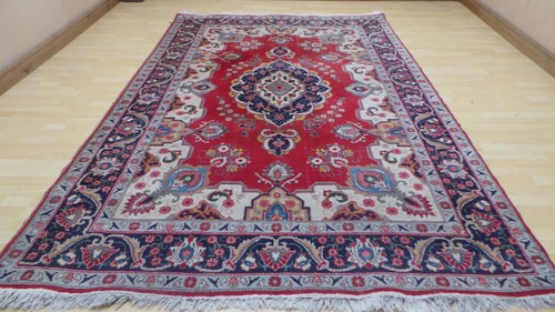 Large persain design carpet - large,
