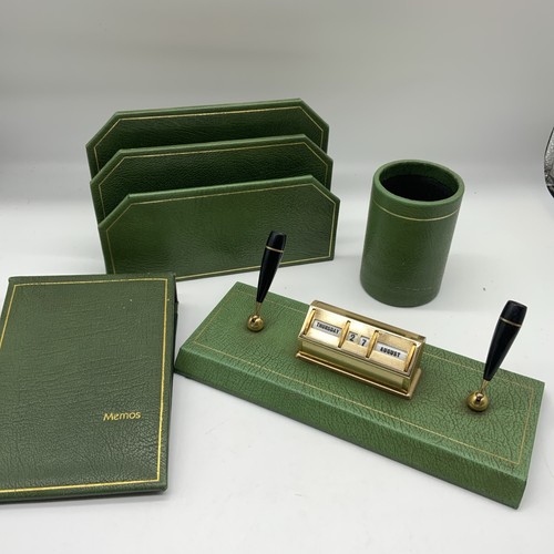 Vintage green faux leather - vintage,