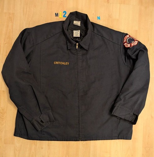Vintage lion apparel