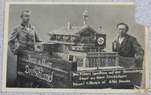 Vintage postcard pic - , model
