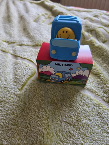 Mcdonalds happy meal toy - happy, 2026