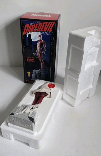 Marvel daredevil mini statue - statue, |
