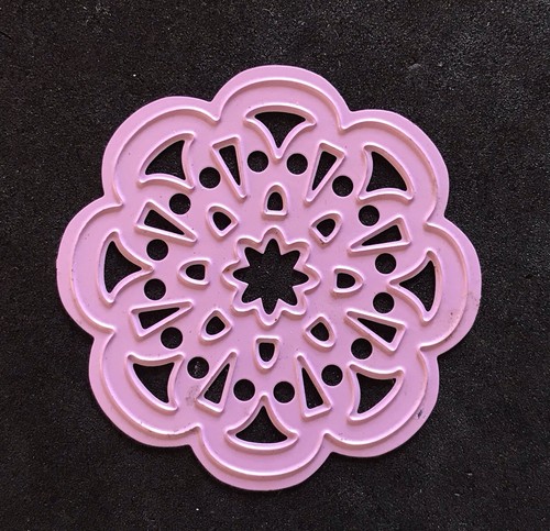 Flower doily style circle